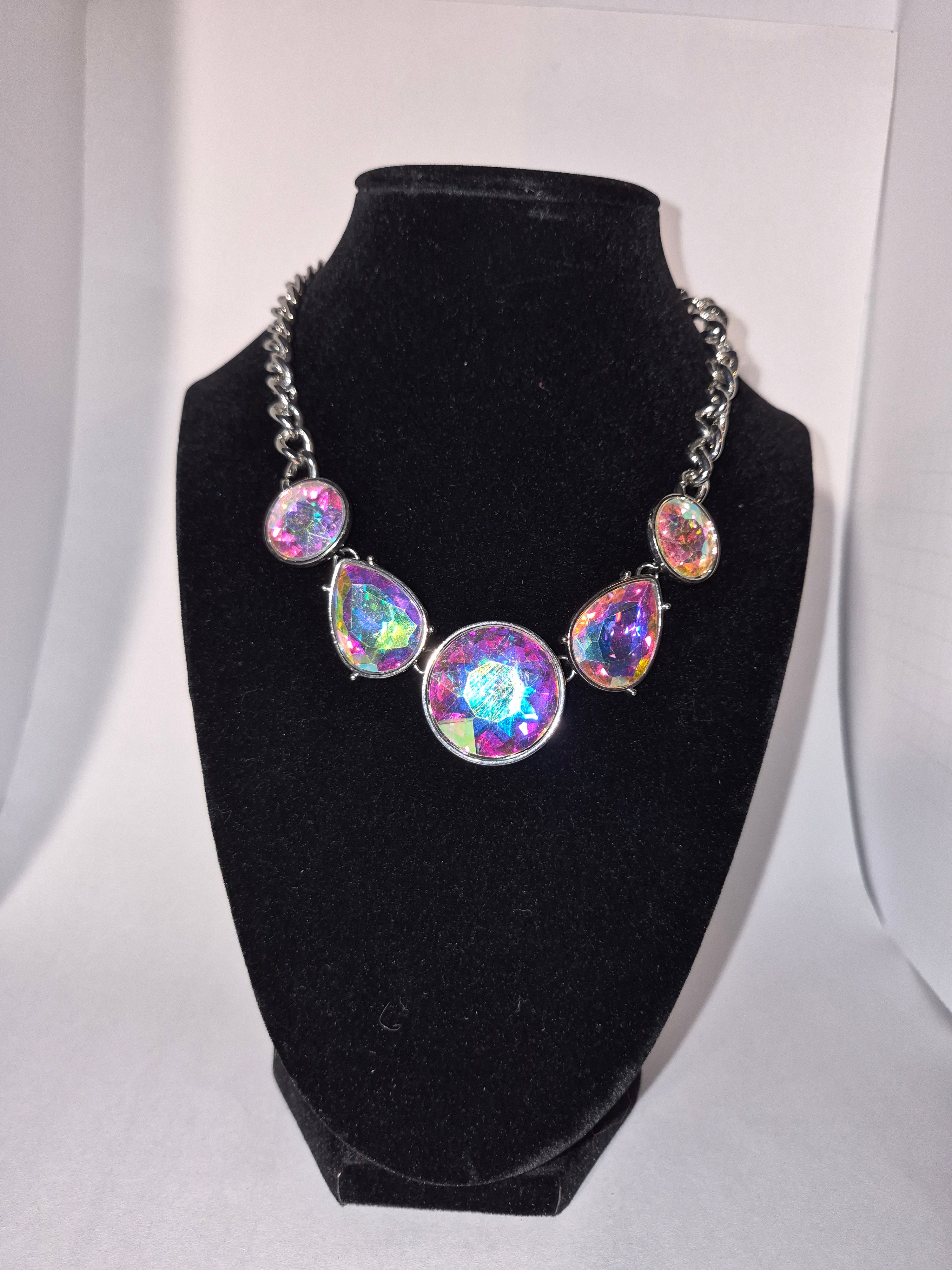 Multi-color and silver chain