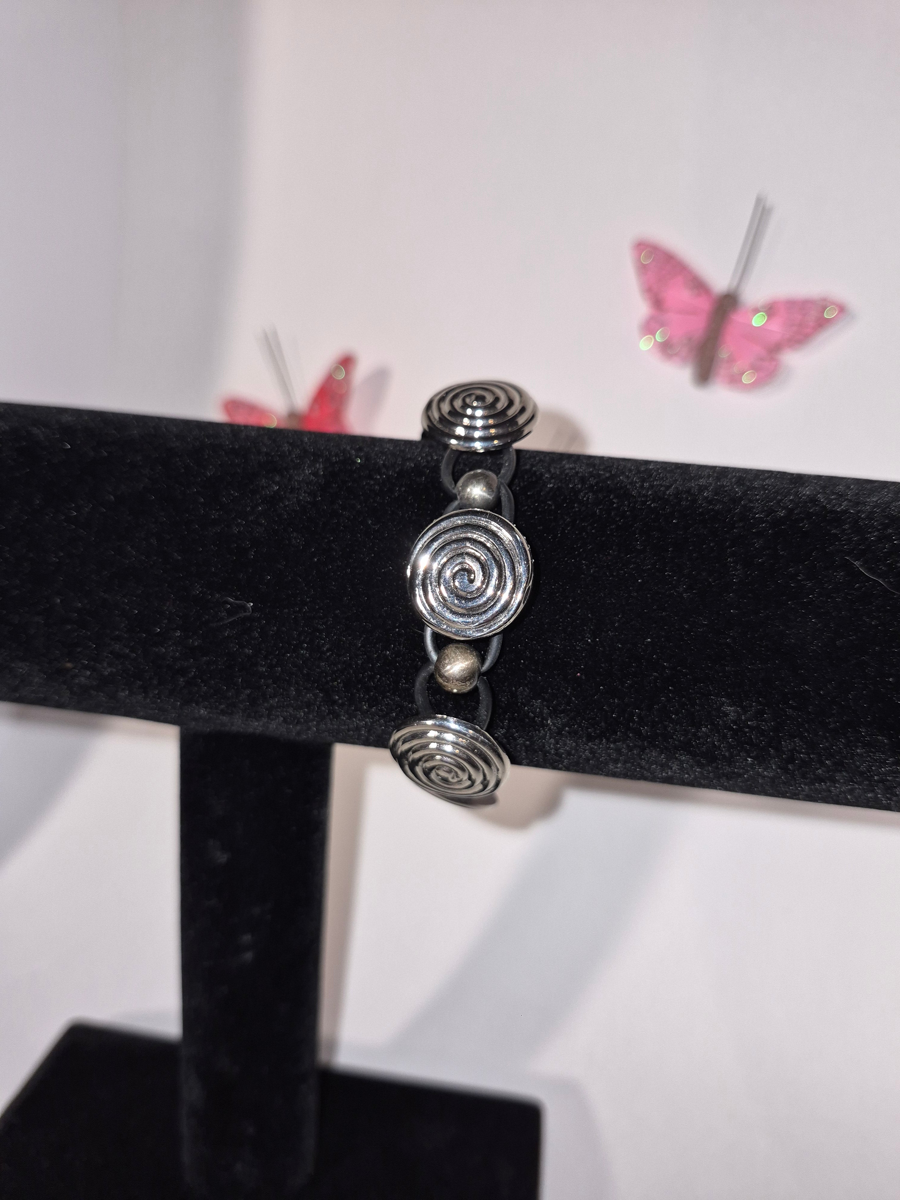 Black and silver spiral