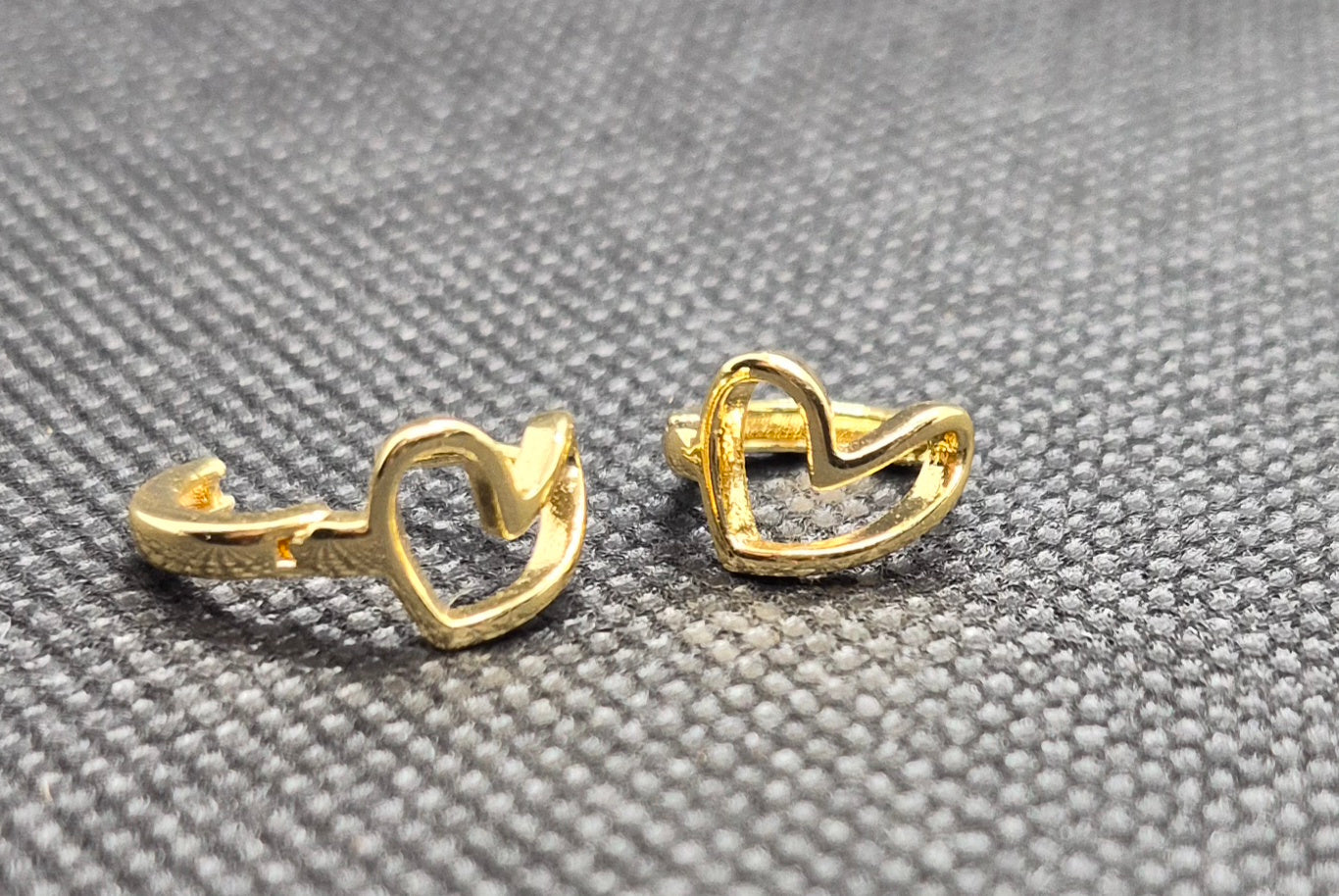 Little heart hoops 🟡